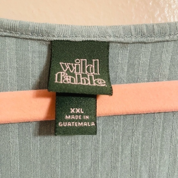 𝅺WILD Fable Loose Top - Picture 7 of 7